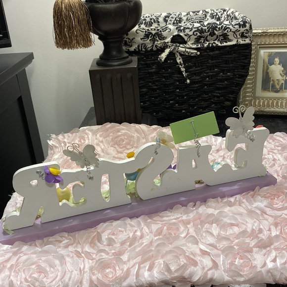 Michael’s Happy Easter Wood Shelf Sitter! - Picture 3 of 5